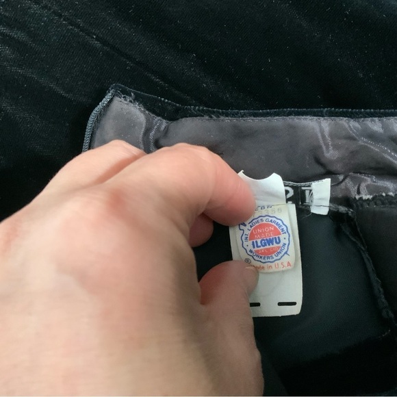 VINTAGE adorable velvet dress. - Picture 13 of 15